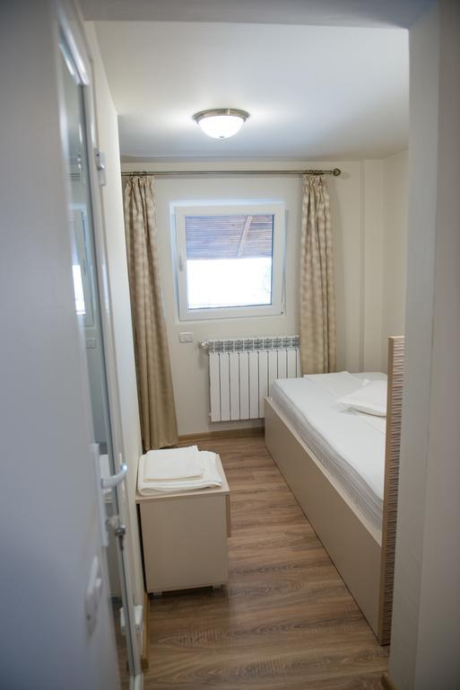 Pensiune Xe-Mar Arad Exterior foto